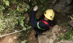 Vụ 3 phu vàng mắc kẹt dưới hang sâu: 1 nạn nhân đã tử vong