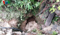 2 phu vàng mắc kẹt trong hang sâu đã tử vong