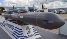 Ấn Độ muốn bán tàu chiến trang bị tên lửa BrahMos cho Việt Nam