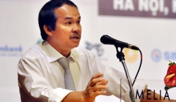 Làm ăn thua lỗ, lương tháng bầu Đức chỉ còn 22 triệu đồng