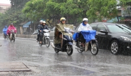 Hà Nội 3 ngày tới có mưa rào, dông