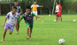 Video: Các cầu thủ nhí của Học viện NutiFood JMG phô diễn tài năng