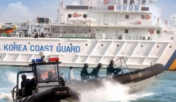 Hàn Quốc mở chiến dịch trấn áp tàu cá Trung Quốc đánh bắt trái phép