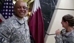 Mỹ xin lỗi Qatar vụ binh sĩ cười trước quốc kỳ