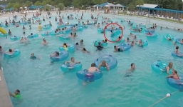 Những vụ học sinh chết đuối giữa bể bơi xôn xao dư luận