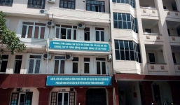 Bé trai bị bỏ rơi ở quán phở đã được bố mẹ đón về