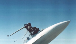 Video phi công máy bay tiêm kích Su-30 phóng dù thoát hiểm