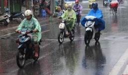 Hà Nội sắp đón mưa rào và giông, chấm dứt nắng nóng