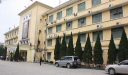 Sinh viên bức xúc khi HV Nông nghiệp thu học phí kiểu 'công nghiệp'