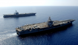 Lo ngại Nga, Mỹ điều 2 tàu sân bay tới Địa Trung Hải