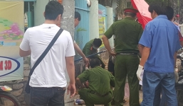 Người phụ nữ bán vé số gục chết trên đường phố Sài Gòn