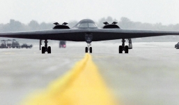 Trung Quốc 'lép vế' trong cuộc đua chế tạo siêu máy bay ném bom với Mỹ, Nga