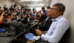 Các chính khách Hong Kong tố Trung Quốc hành xử như xã hội đen