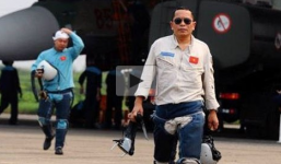 Video: Hình ảnh tư liệu đặc biệt về phi công Trần Quang Khải và máy bay Su-30MK2
