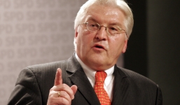 Đức: NATO quá hiếu chiến với Nga