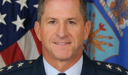 Tướng Mỹ yêu cầu được tấn công máy bay Nga ở Syria