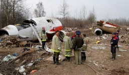 Ba Lan khai quật thi thể nạn nhân vụ rơi máy bay 6 năm trước