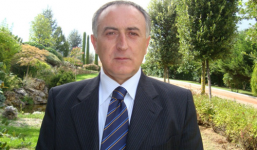 Thị trưởng người Ý mời chào nhà đầu tư Trung Quốc mua thị trấn 