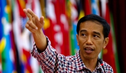 Tổng thống Indonesia đích thân thị sát đảo đang bị Trung Quốc 'nhòm ngó'