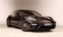 Lộ diện Porsche Panamera 2017 thế hệ mới trước ngày ra mắt