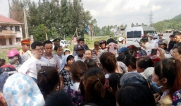 Chặn xe 500 công nhân 'vì không chịu ở trọ': Phải xử lý hình sự