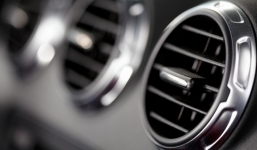 Những vấn đề của máy lạnh trên ôtô vào ngày hè