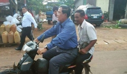 Những nguyên thủ bị 'ném đá' vì phạm luật giao thông