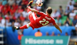 Siêu phẩm 'ngả bàn đèn' vào lưới Ba Lan đẹp nhất Euro 2016