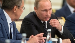 Putin khẳng định Nga không can thiệp, tác động Brexit