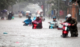 Diễn biến mới về vùng áp thấp giữa Biển Đông