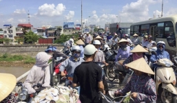 Nam Định: Nữ sinh nhảy cầu tự tử