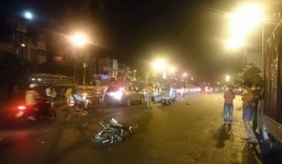 Xe cứu thương chạy tốc độ cao gây tai nạn liên hoàn