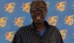 Hy hữu trúng số độc đắc nhờ cùng 1 dãy số sau 9 năm