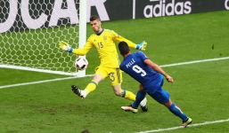 Italia biến Tây Ban Nha thành cựu vương Euro