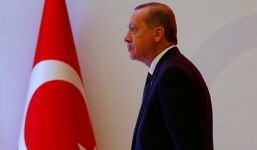 Tổng thống Thổ xin lỗi Nga vụ bắn hạ máy bay Su-24