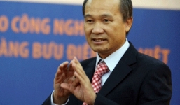 Sếp ngân hàng rút lại lời hứa ưu tiên tuyển con cháu cùng họ