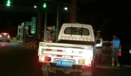 Xe 105 triệu, biển số 3,5 tỷ, chủ nhân liên tục bị cảnh sát bắt vì nghi giả