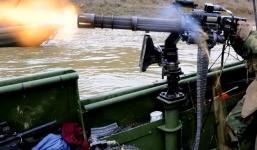 Triều Tiên trang bị súng máy của Mỹ cho tàu tuần tra