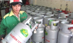 Giá gas giảm 14.000 đồng/bình từ 1/7