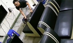 Hà Nội: Thanh niên thản nhiên vào nhà trộm hàng loạt tài sản