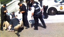 Video: Mật vụ Mỹ bắn trọng thương kẻ mang súng tiếp cận Nhà Trắng