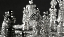 Top 5 đồ vật cực kỳ đắt đỏ nhưng vô dụng