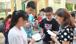 Một sỹ quan quân đội giám sát kỳ thi THPT Quốc gia 2016 đột tử