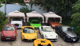 Thiếu gia Phan Thành khoe 8 siêu xe đắt tiền 