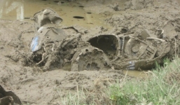 Bố chết thảm trên đường đưa con gái đi thi THPT Quốc gia 2016