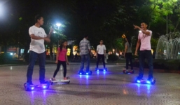 “Hốt bạc” từ dịch vụ cho thuê xe điện 2 bánh tại Hà Nội