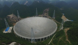 Kính viễn vọng rộng bằng 30 sân bóng đá sẵn sàng săn người ngoài hành tinh