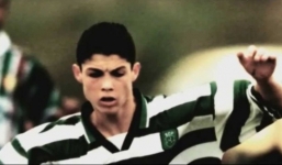 Video: Màn trình diễn của Ronaldo hồi nhỏ lọt vào 'mắt xanh' của Sir Alex 