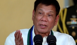 Tổng thống Philippines đề nghị Trung Quốc đàm phán về phán quyết sắp tới