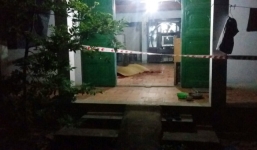 Chồng theo dõi, sát hại hàng xóm và đâm vợ trọng thương